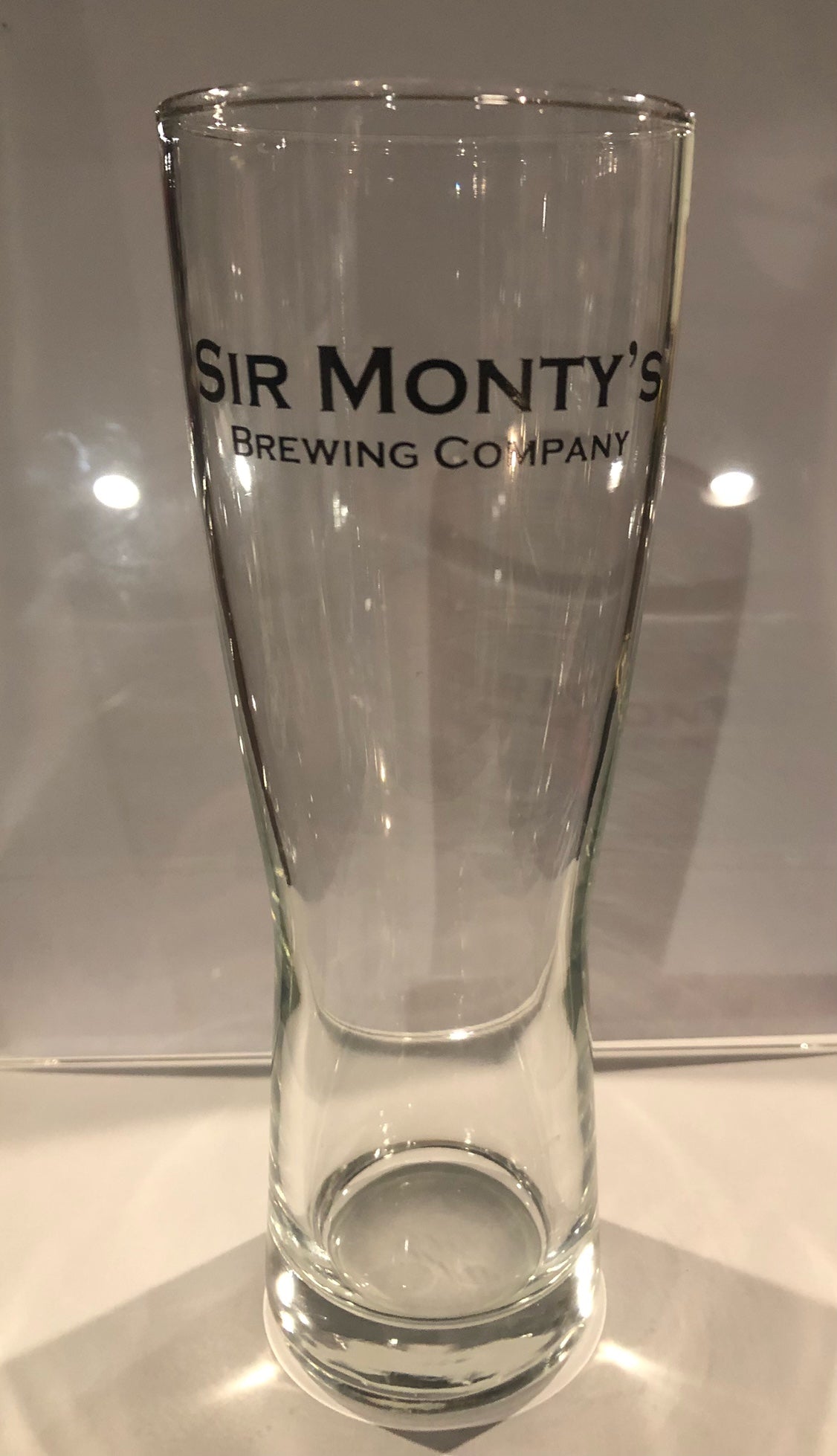 Sir Monty's Half Pint Glass